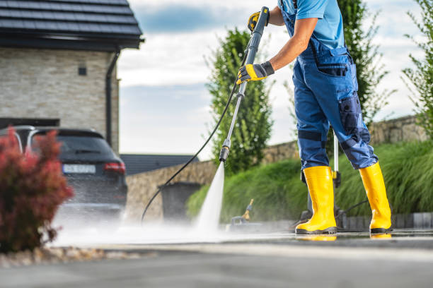 Pressure Washing Estimates in Burt, MI